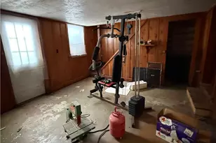 136 Ferris Ave, Chardon, OH 44024 - Photo 31