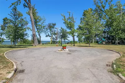 323 Groveland Club Drive, Loveland, OH 44110 - Photo 31