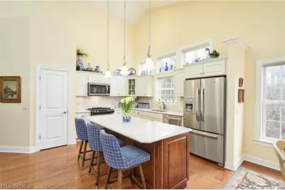 171 Hunter Parkway, Cuyahoga Falls, OH 44223 - Photo 5