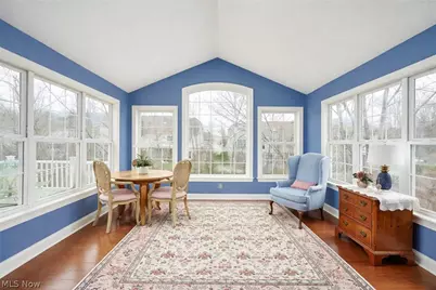 171 Hunter Parkway, Cuyahoga Falls, OH 44223 - Photo 9