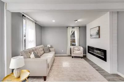 1935 Northfield Avenue NW, Warren, OH 44485 - Photo 7