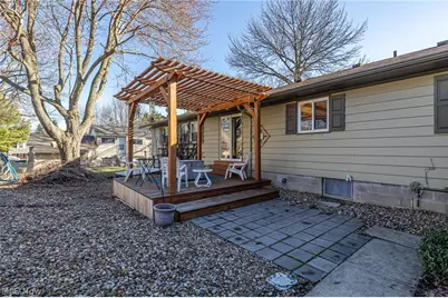 180 S Leavitt Road, Amherst, OH 44001 - Photo 35