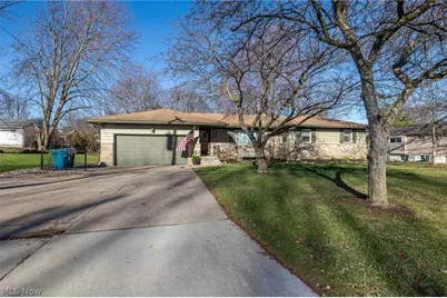 180 S Leavitt Road, Amherst, OH 44001 - Photo 1