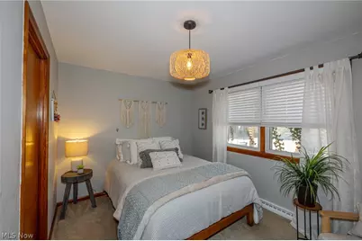 180 S Leavitt Road, Amherst, OH 44001 - Photo 23