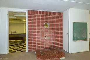 180 S Leavitt Rd, Amherst, OH 44001 - Photo 29