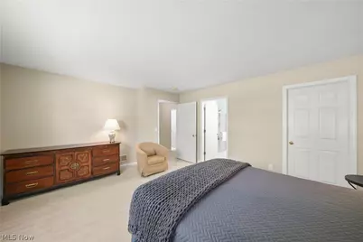 8181 Cyrus Lane, Sagamore Hills, OH 44067 - Photo 25