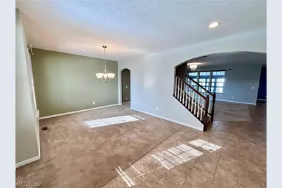 8028 Megan Meadow Drive, Hudson, OH 44236 - Photo 9