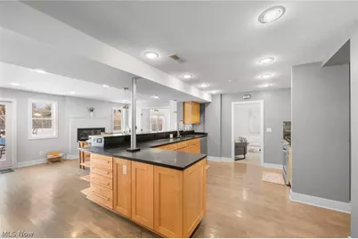 24000 Wimbledon Road, Huber Heights, OH 44122 - Photo 13