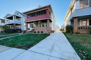 2198 Chesterland Ave, Oakwood, OH 44107 - Photo 1