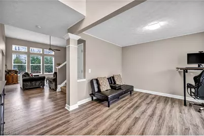 14825 Thornton Drive, North Royalton, OH 44133 - Photo 11