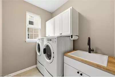 10564 Herrington Drive, Reminderville, OH 44202 - Photo 19