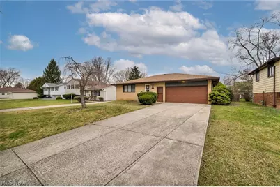 24419 Ronan Road, Huber Heights, OH 44146 - Photo 3