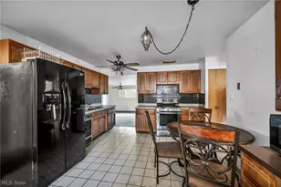 24419 Ronan Rd, Huber Heights, OH 44146 - Photo 11