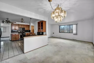 24419 Ronan Road, Huber Heights, OH 44146 - Photo 15