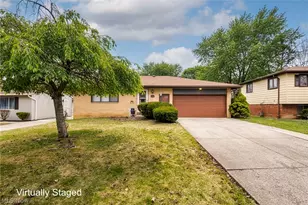 24419 Ronan Rd, Huber Heights, OH 44146 - Photo 1