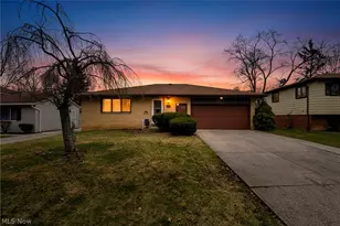 24419 Ronan Rd, Huber Heights, OH 44146 - Photo 1