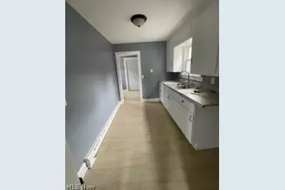 12201 Erwin Avenue, Loveland, OH 44135 - Photo 7