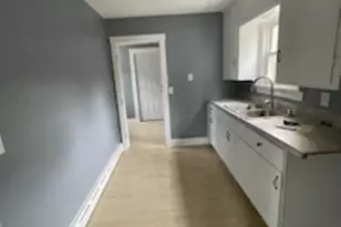 12201 Erwin Ave, Loveland, OH 44135 - Photo 7