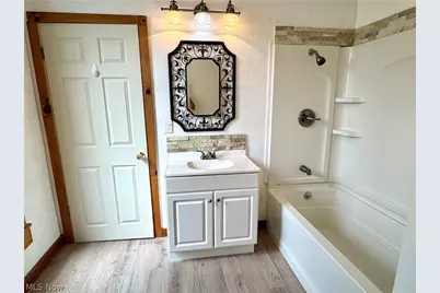 317 E Main Street, West Lafayette, OH 43845 - Photo 13