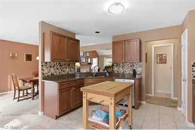 1990 Boxwood Trail, Painesville Twp, OH 44077 - Photo 11