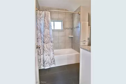 1525 Elm Road NE, Warren, OH 44483 - Photo 27