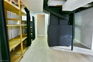 1525 Elm Rd NE, Warren, OH 44483 - Photo 41