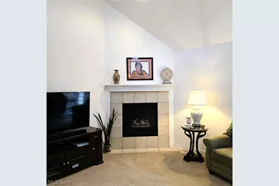 22693 Melissa Lane, Strongsville, OH 44149 - Photo 9