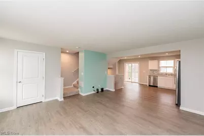 784 Pine Spring Drive, Painesville, OH 44077 - Photo 17