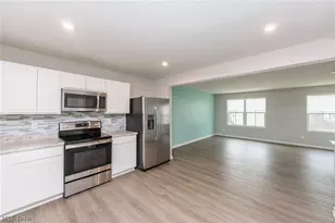 784 Pine Spring Dr, Painesville, OH 44077 - Photo 9