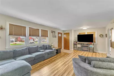 10273 E River Road, Elyria, OH 44035 - Photo 5