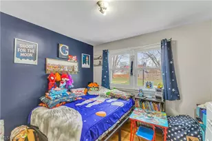 10273 E River Rd, Elyria, OH 44035 - Photo 11