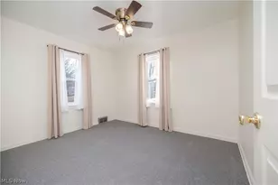 60 Renee Dr, Struthers, OH 44471 - Photo 25