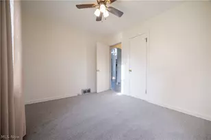 60 Renee Dr, Struthers, OH 44471 - Photo 25