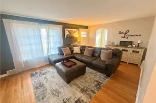 922 Milford St NE, Canton, OH 44714 - Photo 7