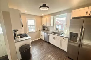 922 Milford St NE, Canton, OH 44714 - Photo 3