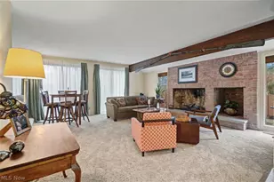 716-7 Claridge Ln, Aurora, OH 44202 - Photo 5