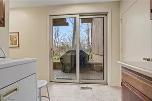 716-7 Claridge Ln, Aurora, OH 44202 - Photo 19