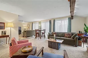 716-7 Claridge Ln, Aurora, OH 44202 - Photo 7