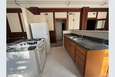 5644 Broadway Avenue #203, Loveland, OH 44127 - Photo 5