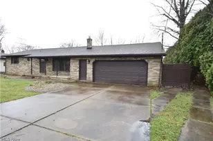 1675 Roosevelt Ave, Niles, OH 44446 - Photo 3