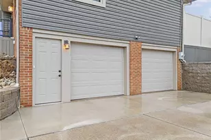 2120 Edmar St, Louisville, OH 44641 - Photo 25