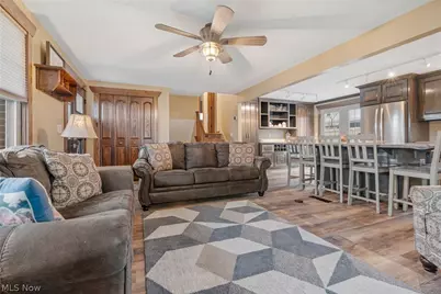 2120 Edmar Street, Louisville, OH 44641 - Photo 9