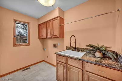 5162 Johnnycake Ridge NE, Canton, OH 44705 - Photo 19