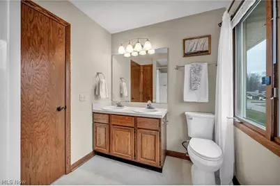 5162 Johnnycake Ridge NE, Canton, OH 44705 - Photo 33