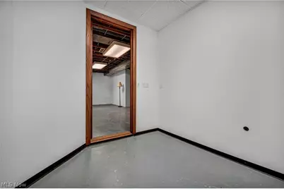 5162 Johnnycake Ridge NE, Canton, OH 44705 - Photo 41