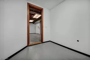 5162 Johnnycake Ridge NE, Canton, OH 44705 - Photo 41