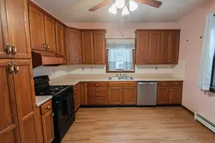 1195 S Johnson Rd, Sebring, OH 44672 - Photo 5