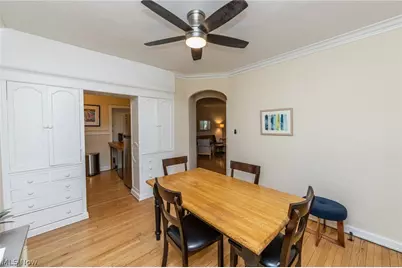 2330 Euclid Heights Boulevard #105, Cleveland Heights, OH 44106 - Photo 9