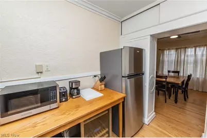 2330 Euclid Heights Boulevard #105, Cleveland Heights, OH 44106 - Photo 13