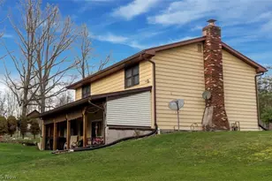 871 S County Line Rd, Geneva, OH 44041 - Photo 3